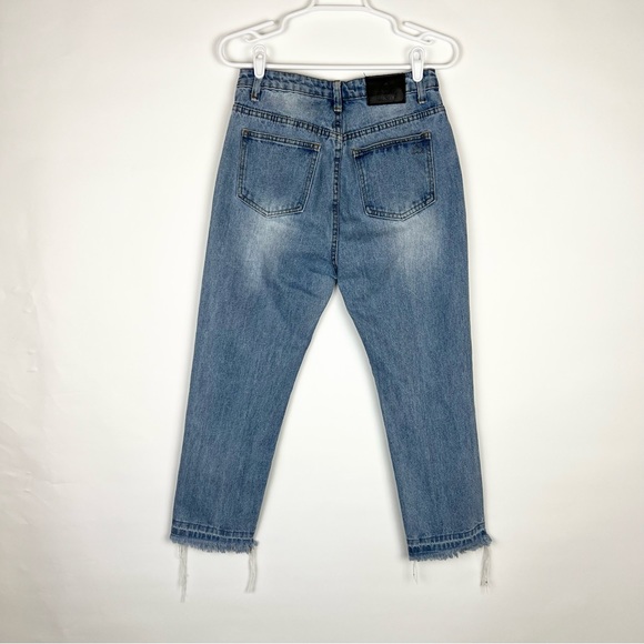 UNIF Vick Boyfriend Distressed High Rise Jeans size 28 - Picture 6 of 11